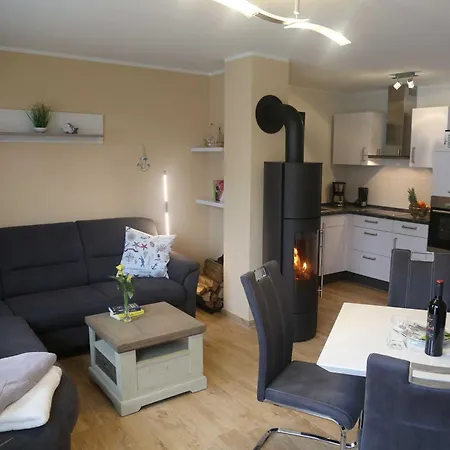 דירה Exkl App Bernstein, Kamin, Waschmaschine, 250 M Zum *