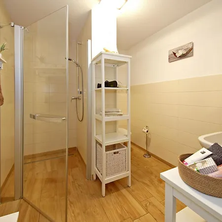 Bernstein Kamin Balkon Haustiere Nur 300 M Apartmán